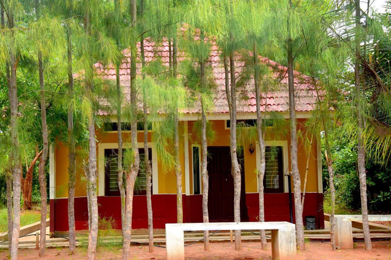 Villa Paradise Quest Nature Farmhouse Kālapettai Exterior foto