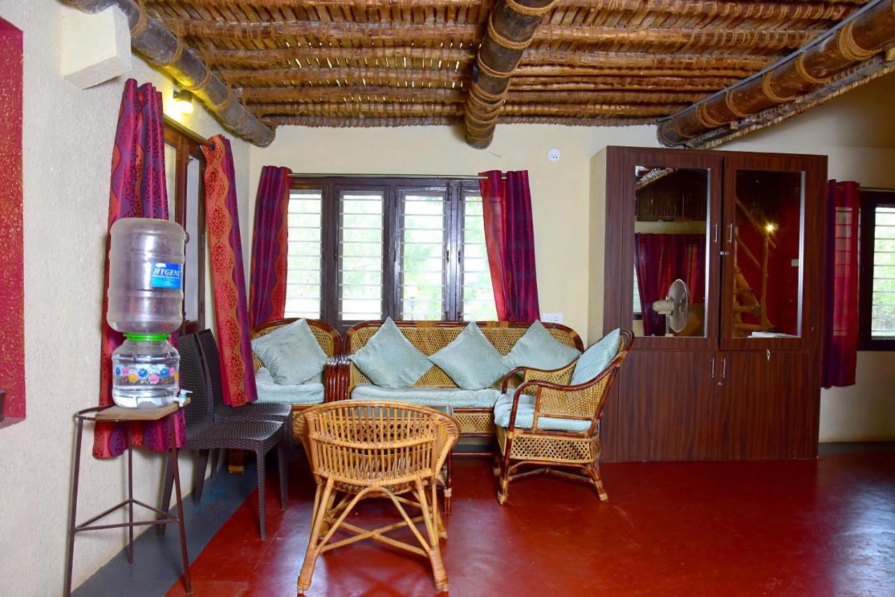 Villa Paradise Quest Nature Farmhouse Kālapettai Exterior foto